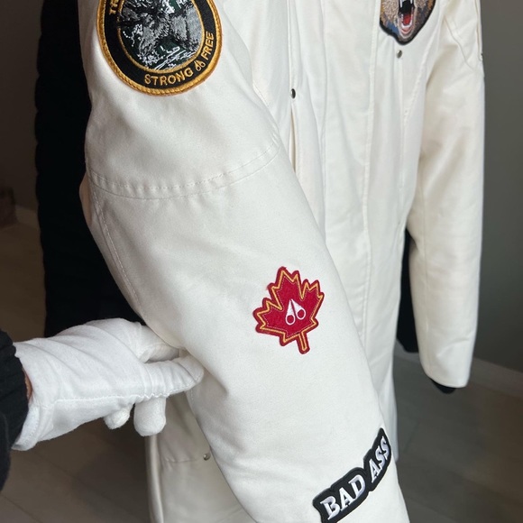 Authentic Moose Knuckles limited edition Down long parka hoody with real Fur - Picture 16 of 17